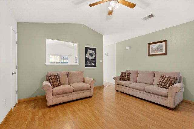 520 San Ignacio Court NE, Albuquerque, NM 87102