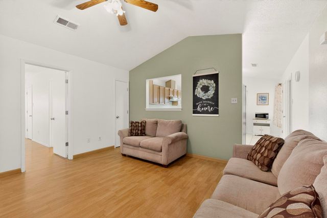 520 San Ignacio Court NE, Albuquerque, NM 87102