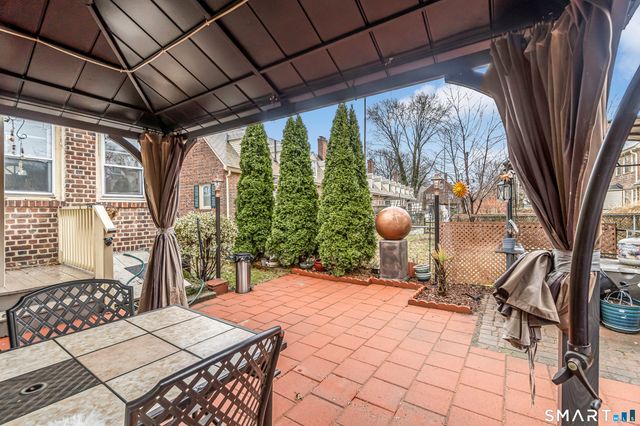 16 Cole Street, Bridgeport, CT 06604