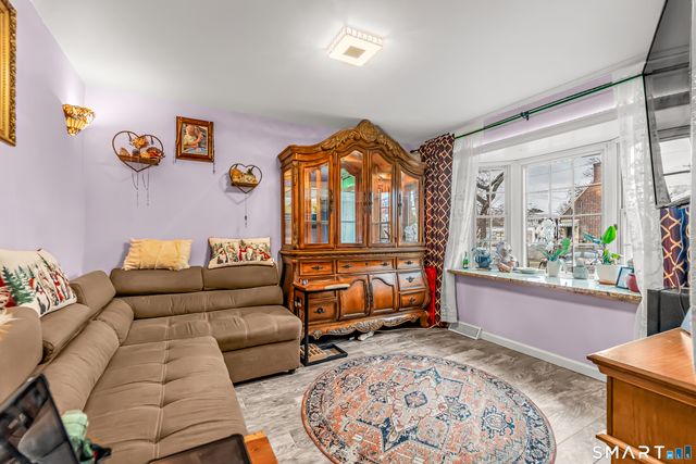 16 Cole Street, Bridgeport, CT 06604