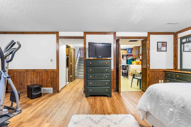 681 Cottonwood Court, West Fargo, ND 58078