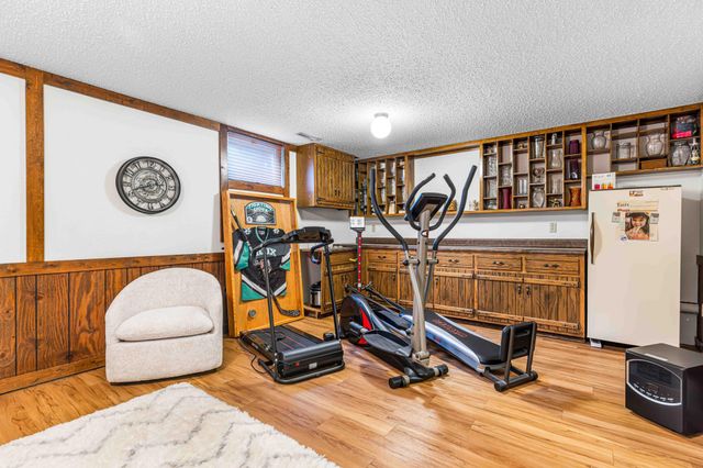 681 Cottonwood Court, West Fargo, ND 58078