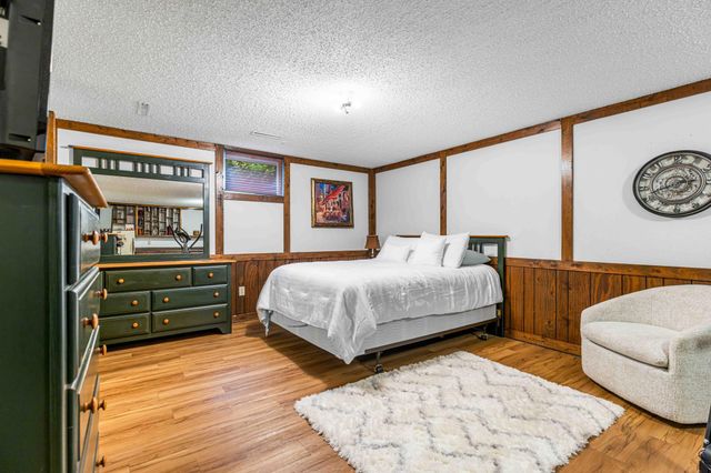 681 Cottonwood Court, West Fargo, ND 58078