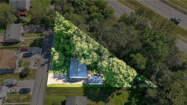 1660 The Cir, Canton Twp, PA 15301