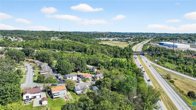 1660 The Cir, Canton Twp, PA 15301