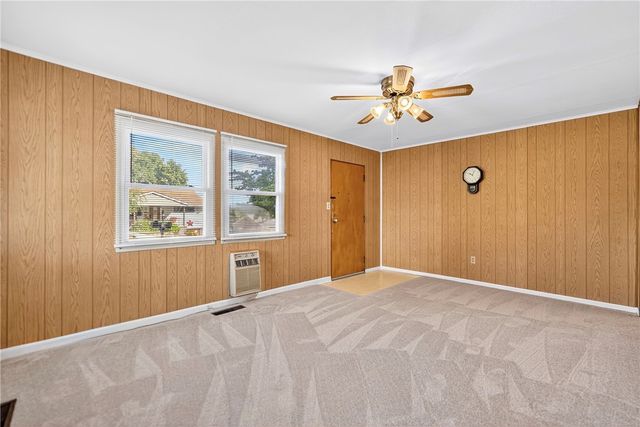 1660 The Cir, Canton Twp, PA 15301