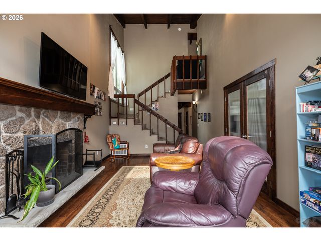 33506 RODNEY St, Warren, OR 97053