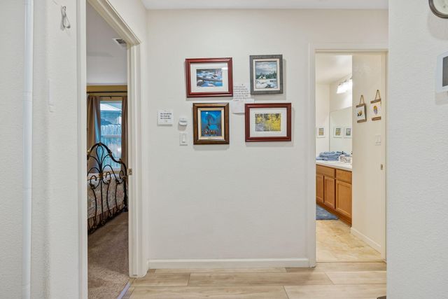 1646 N Arroyo Court, Visalia, CA 93292