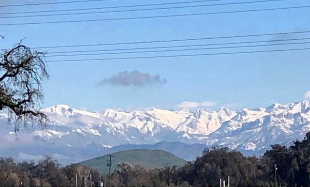 1646 N Arroyo Court, Visalia, CA 93292