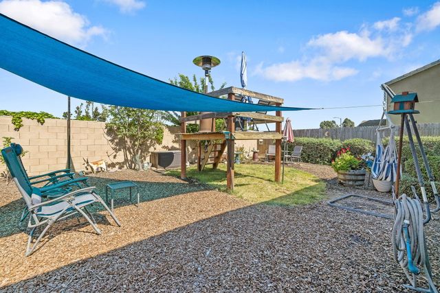 1646 N Arroyo Court, Visalia, CA 93292