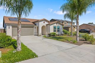 1646 N Arroyo Court, Visalia, CA 93292