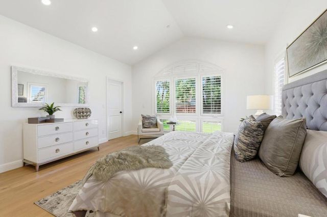 142 30th Avenue, San Mateo, CA 94403