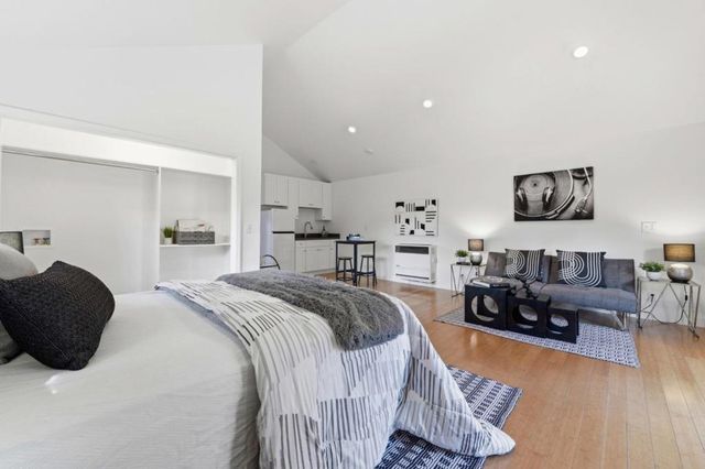 142 30th Avenue, San Mateo, CA 94403