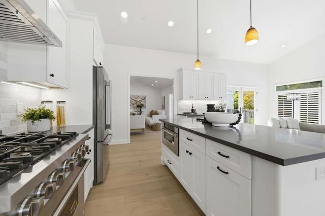 142 30th Avenue, San Mateo, CA 94403