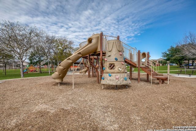 9634 Legislation, Converse, TX 78109