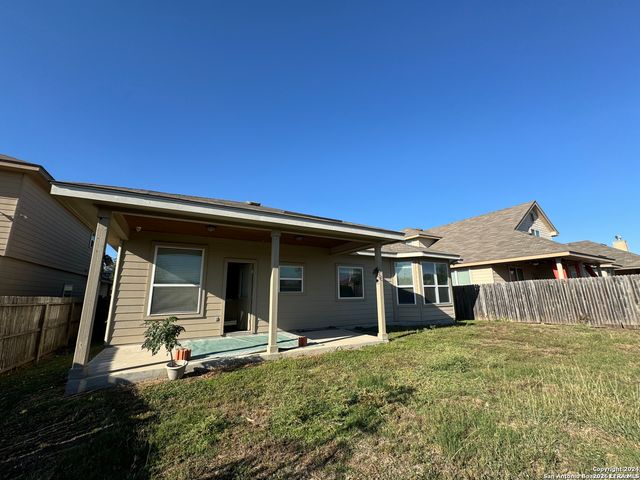 9634 Legislation, Converse, TX 78109