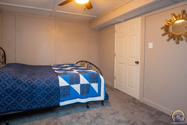 2831 SW Bingham RD, Topeka, KS 66614