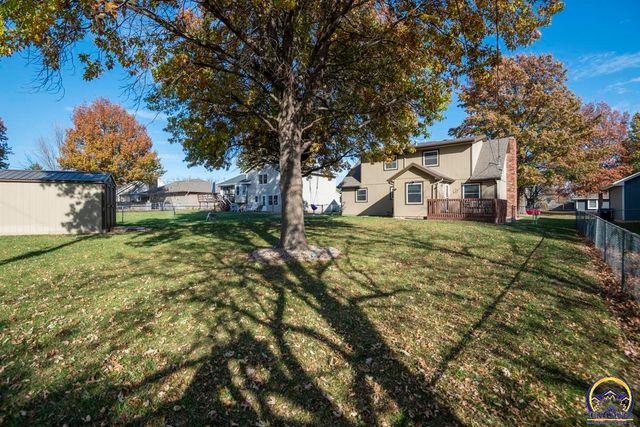 2831 SW Bingham RD, Topeka, KS 66614