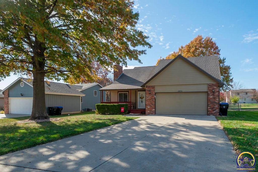 2831 SW Bingham RD, Topeka, KS 66614