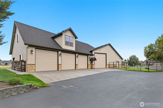 1707 SW 25th Circle, Battle Ground, WA 98604