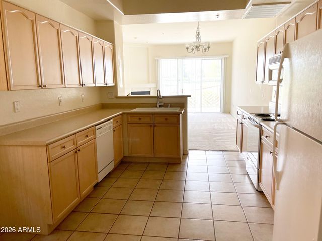 3800 S Cantabria Circle 1009, Chandler, AZ 85248