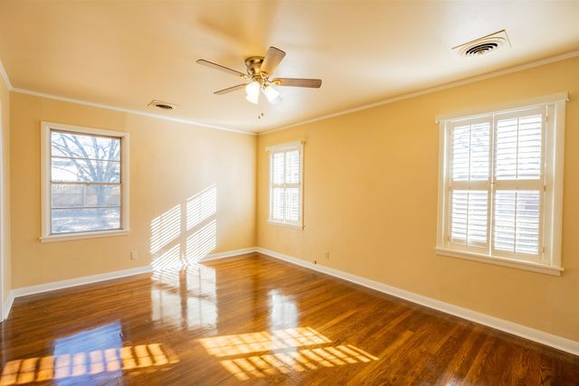 500 Avalon Drive, Gladewater, TX 75647