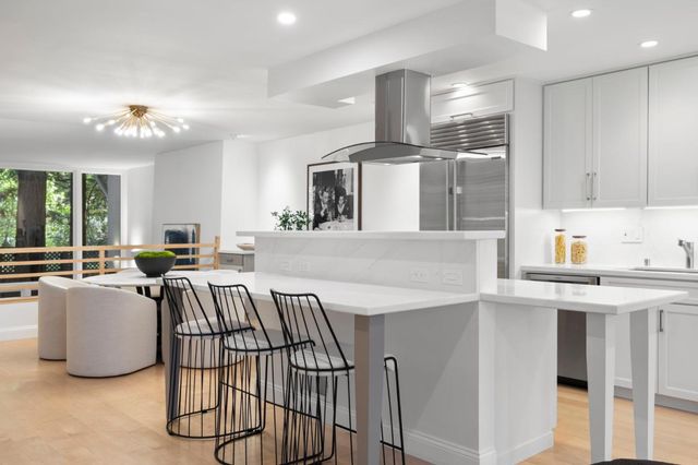 138 Stone Pine Lane, Menlo Park, CA 94025