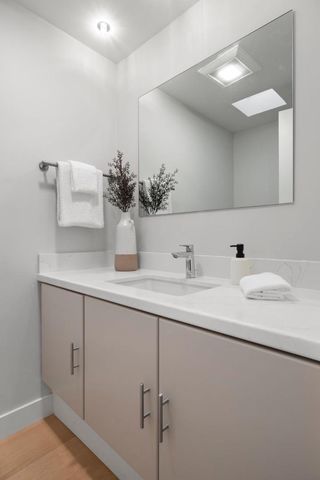 138 Stone Pine Lane, Menlo Park, CA 94025