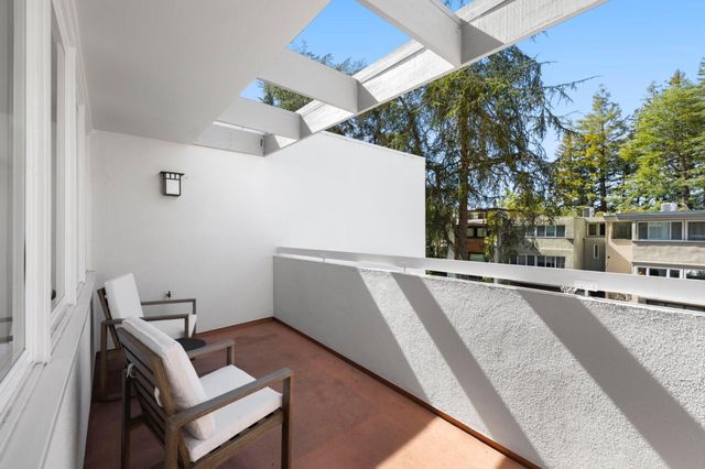 138 Stone Pine Lane, Menlo Park, CA 94025