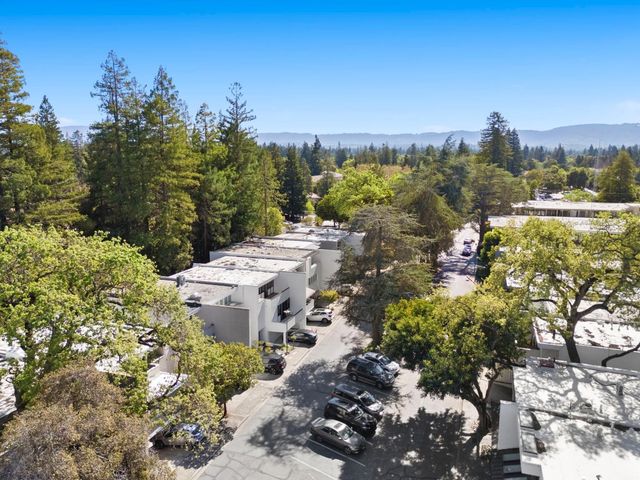 138 Stone Pine Lane, Menlo Park, CA 94025