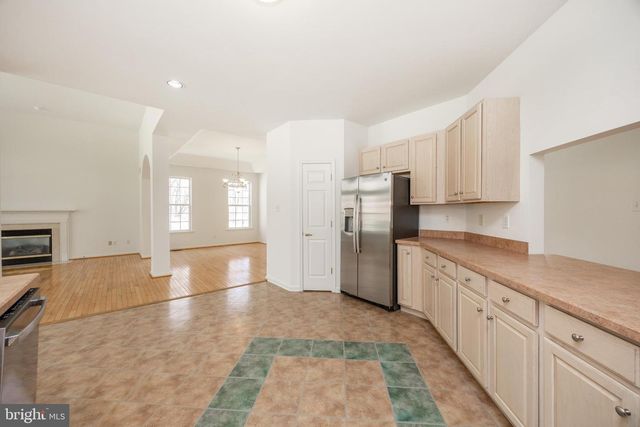 1912 PHIPPS CIR, Downingtown, PA 19335