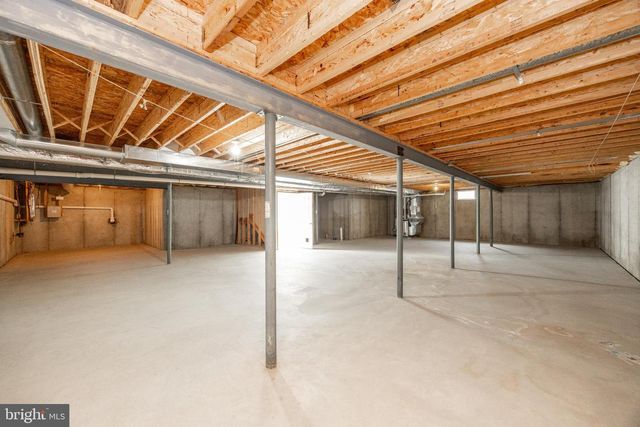 1912 PHIPPS CIR, Downingtown, PA 19335