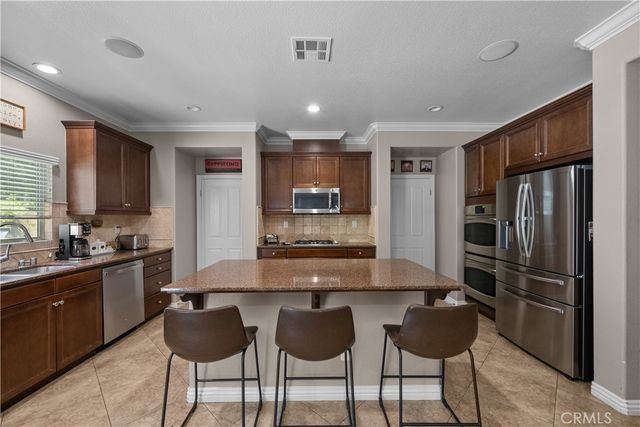 27360 Rose Mallow, Canyon Country, CA 91387