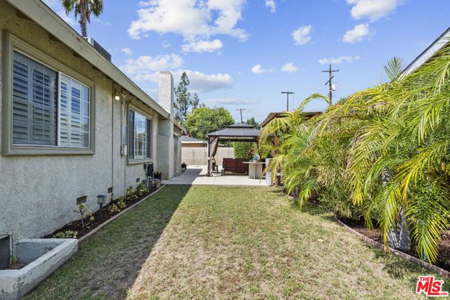 16201 Halsey Street, Los Angeles, CA 91344