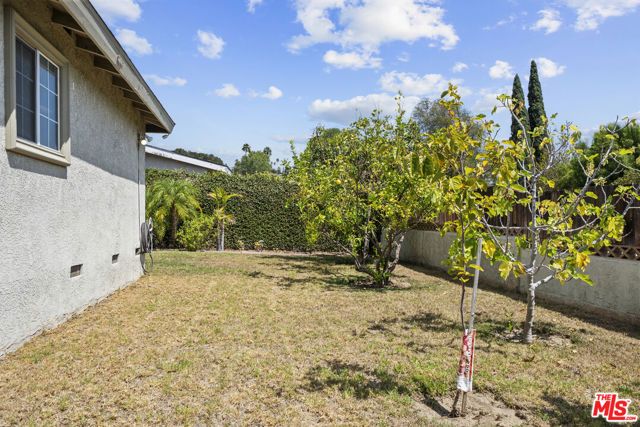 16201 Halsey Street, Los Angeles, CA 91344