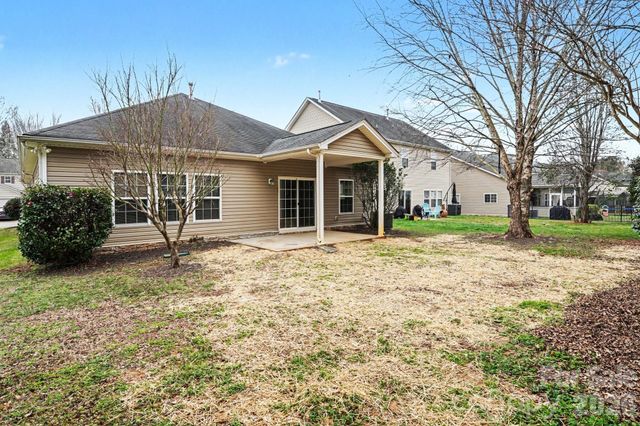 10926 Kinnairds Street, Charlotte, NC 28278