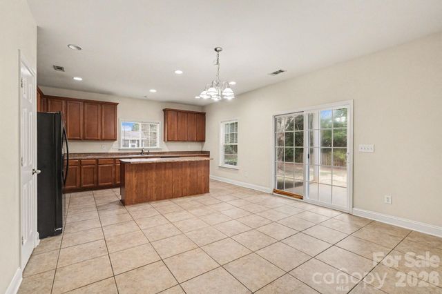 10926 Kinnairds Street, Charlotte, NC 28278