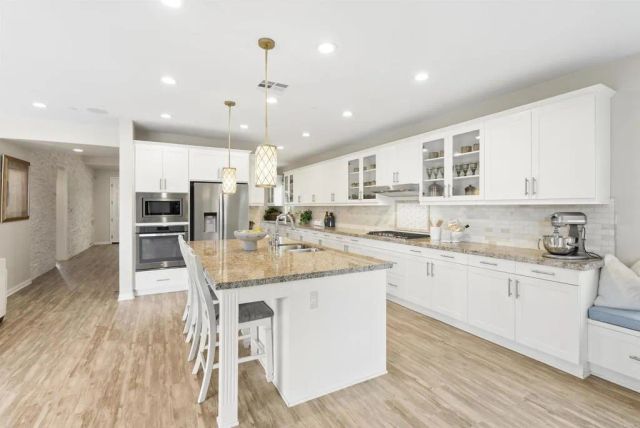 21821 DEER GRASS DR, Escondido, CA 92029