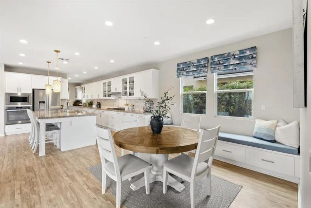 21821 DEER GRASS DR, Escondido, CA 92029