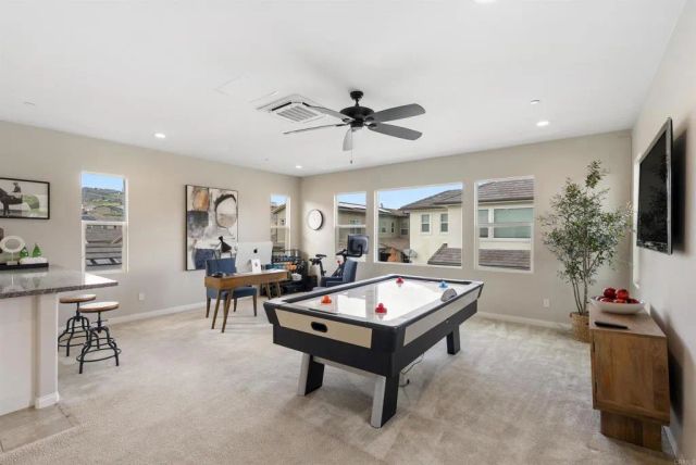 21821 DEER GRASS DR, Escondido, CA 92029