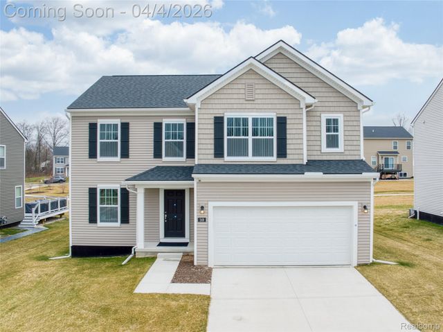 249 Saddleback Court, White Lake Charter Township, MI 48386