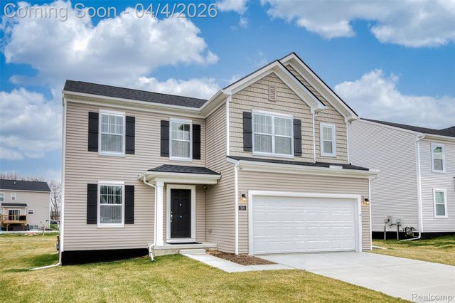 249 Saddleback Court, White Lake Charter Township, MI 48386