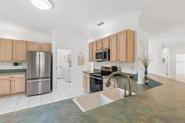 917 SHOREHAVEN DR, Poinciana, FL 34759