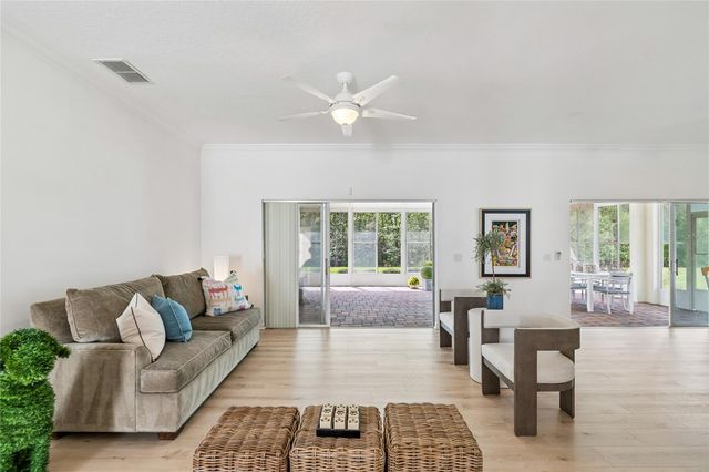 917 SHOREHAVEN DR, Poinciana, FL 34759