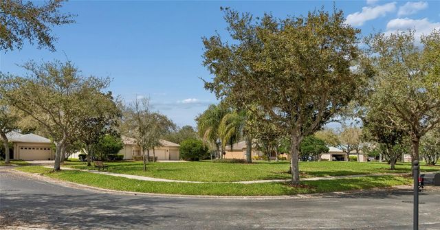 917 SHOREHAVEN DR, Poinciana, FL 34759