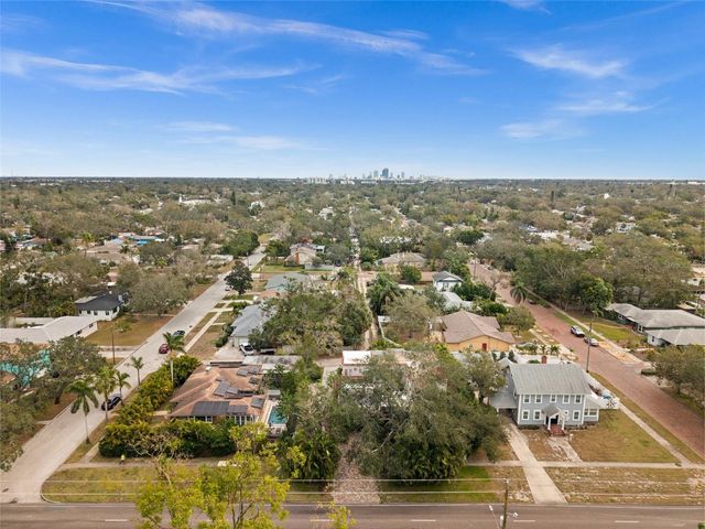 325 49TH STREET N, St Petersburg, FL 33710