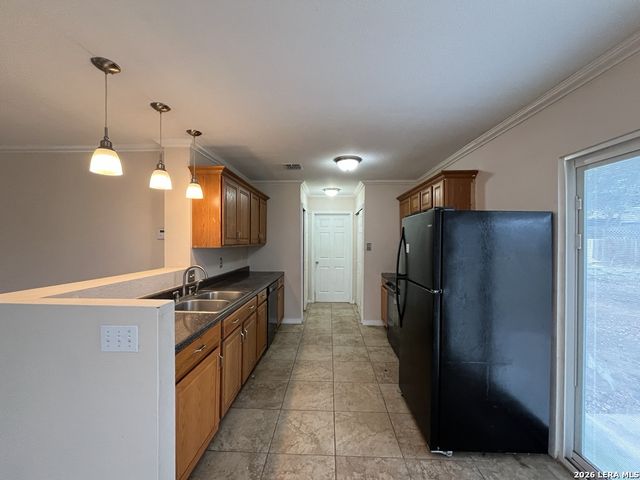 5766 Jones Fall Dr, San Antonio, TX 78244