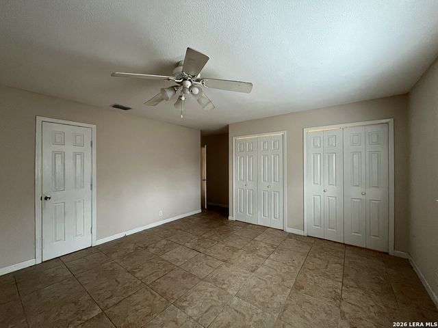 5766 Jones Fall Dr, San Antonio, TX 78244