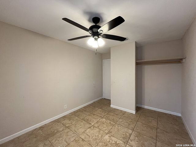 5766 Jones Fall Dr, San Antonio, TX 78244