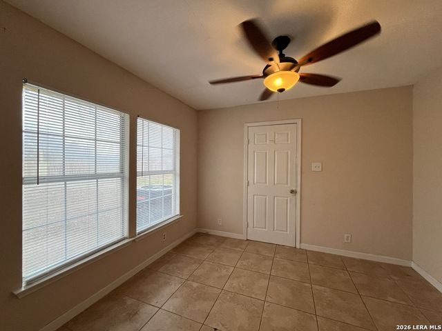 5766 Jones Fall Dr, San Antonio, TX 78244